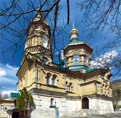 Христианские храмы. Лазаревская кладбищенская церковь