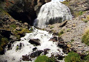 Водопад Девичьи Косы